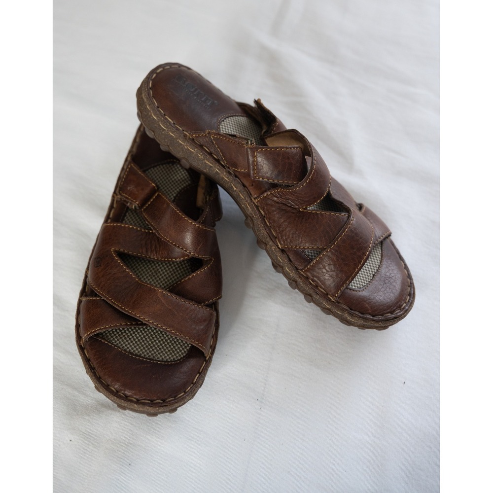 Born Slide Sandals Women 8/39 Brown Leather Excellent Comfort Crisscross Straps